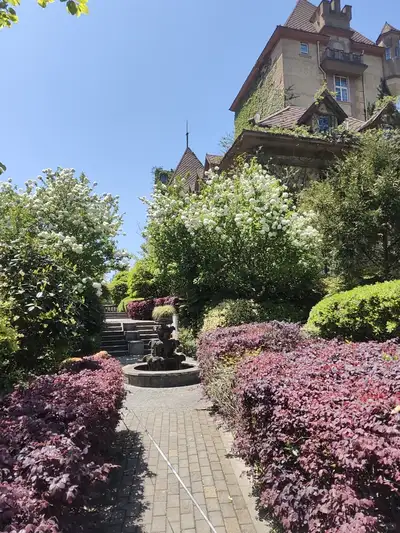 hz/C城堡庄园/梦娜斯庄园1